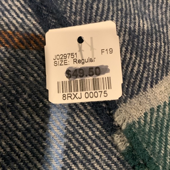 Jos A. Bank Men’s Plaid Scarf NTW - Picture 2 of 3